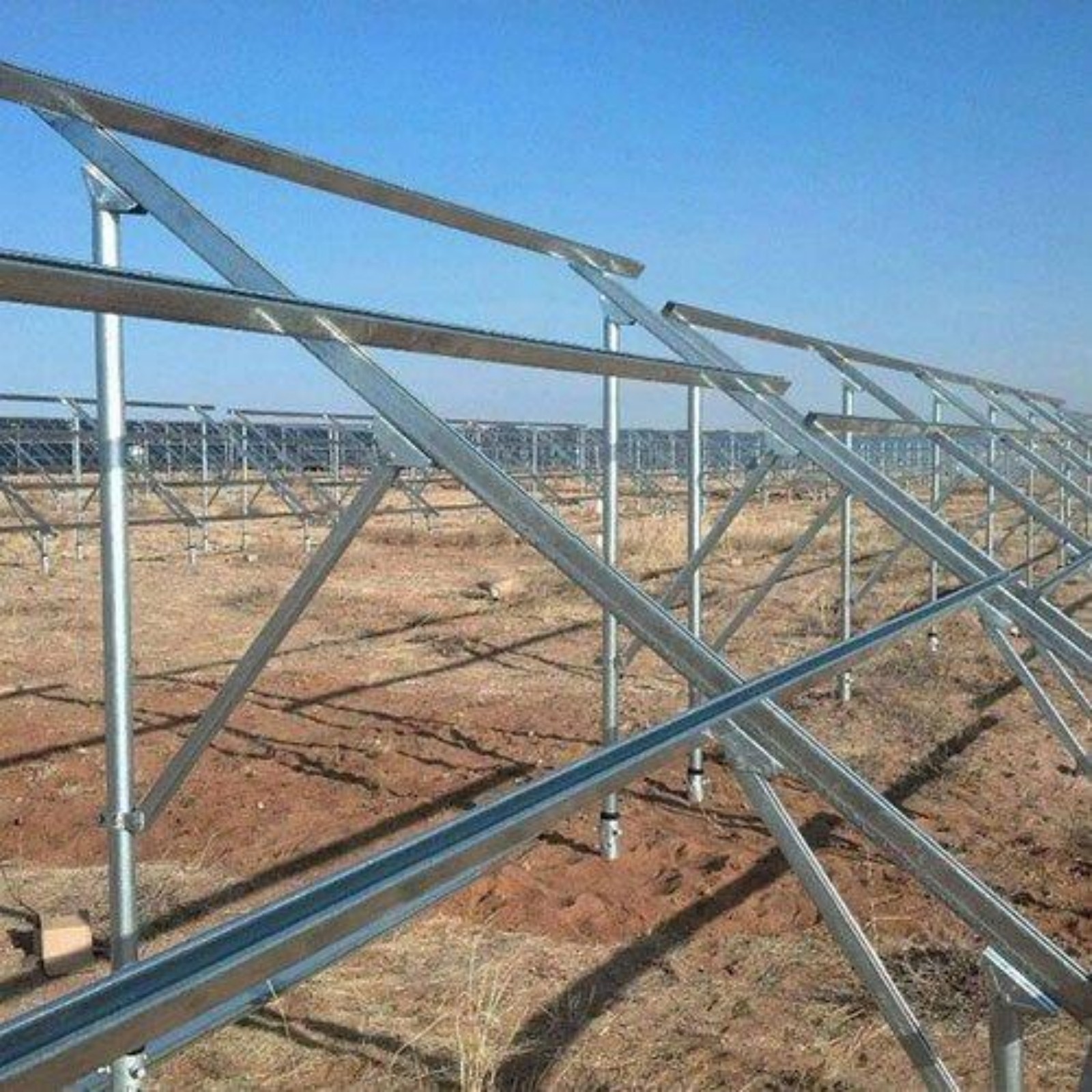 鋅鋁鎂光伏支架