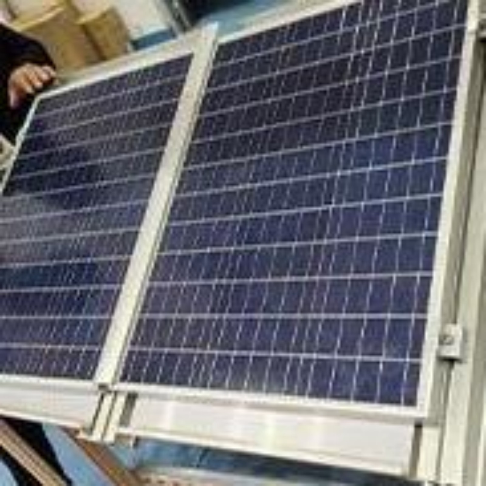 鋅鋁鎂光伏支架