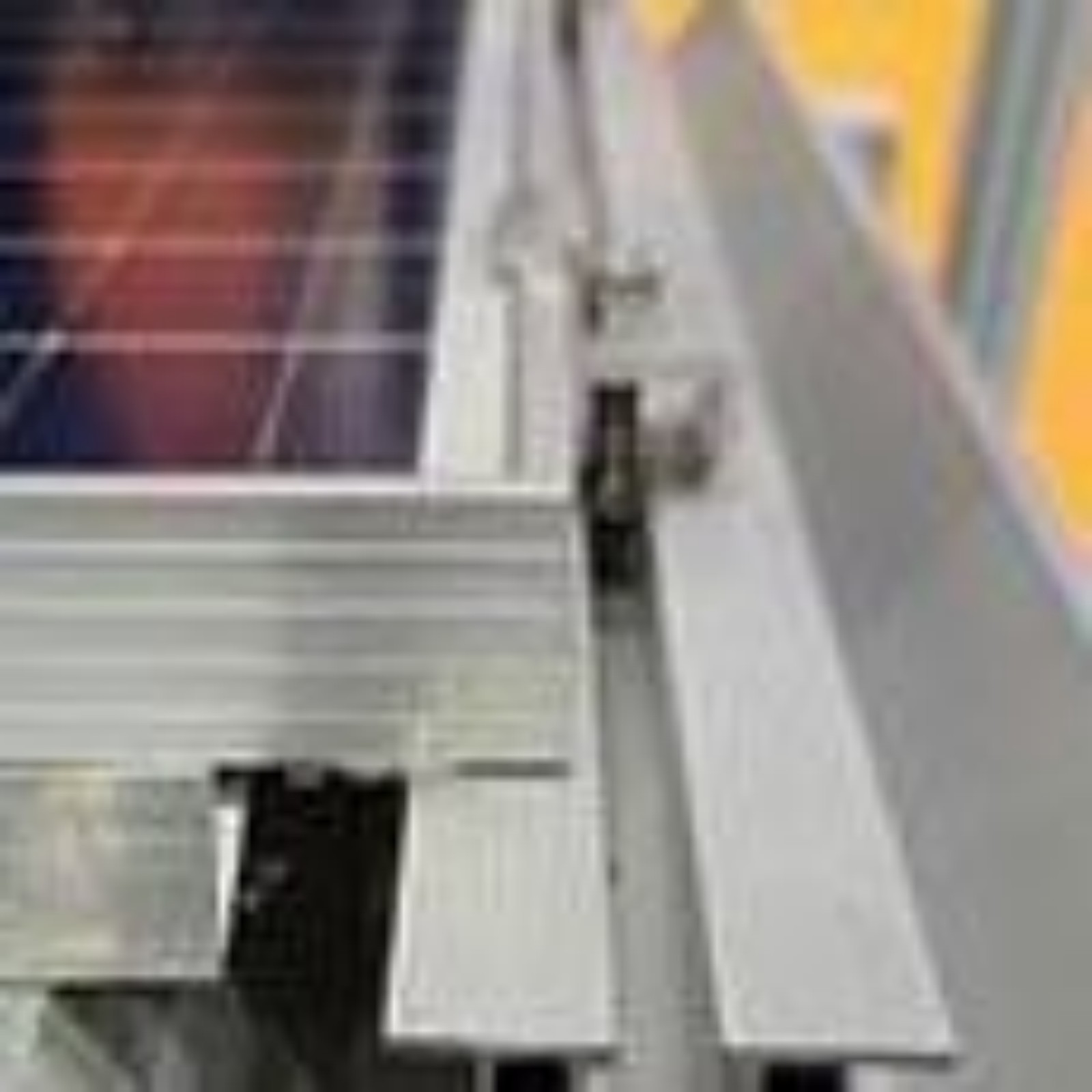 鋅鋁鎂光伏支架